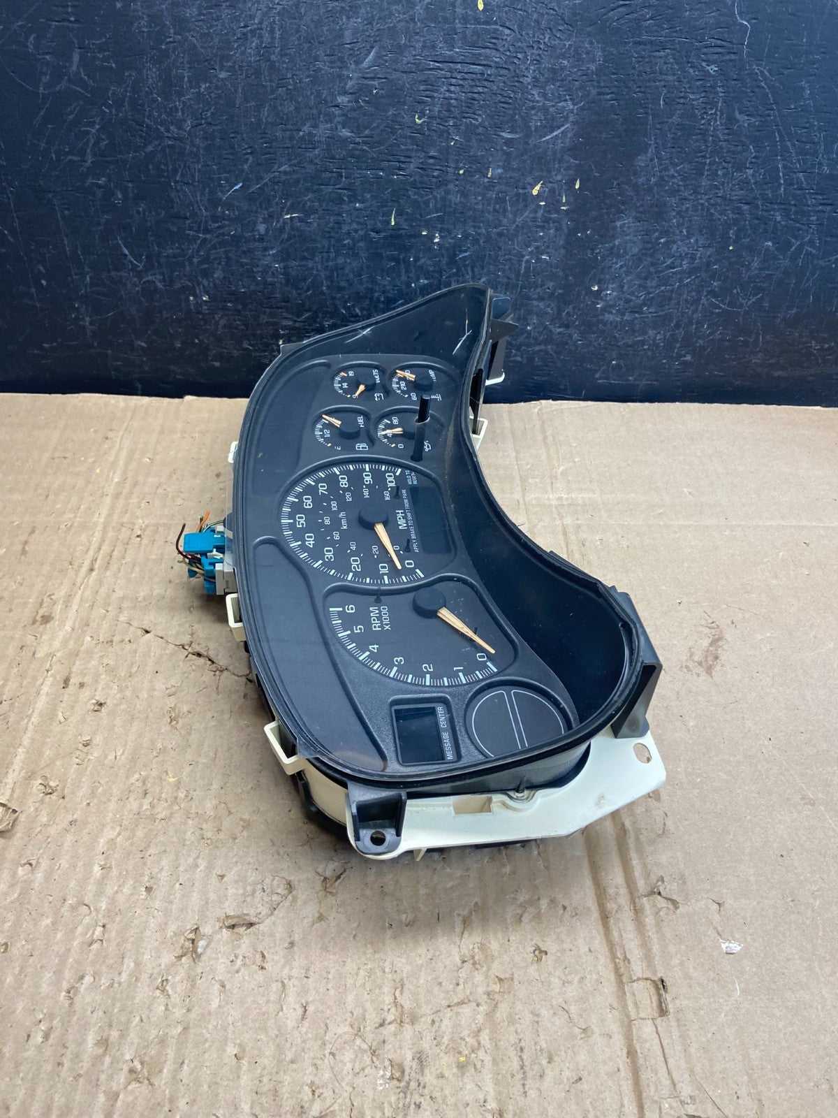 2002 GMC Yukon Speedometer Cluster Gauge ae2019 DG1