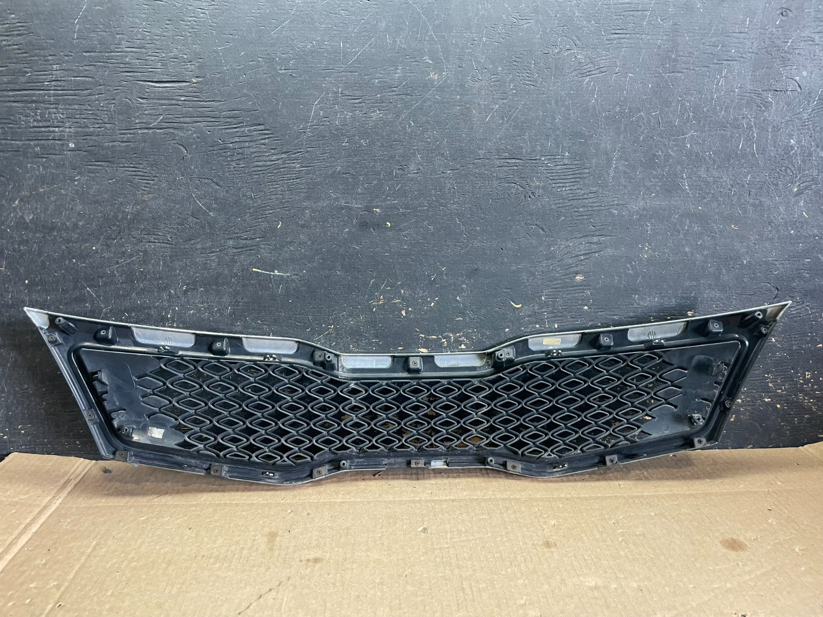 2011 2012 2013 Kia Optima Upper Grille Grill Chrome AB3031 DG5