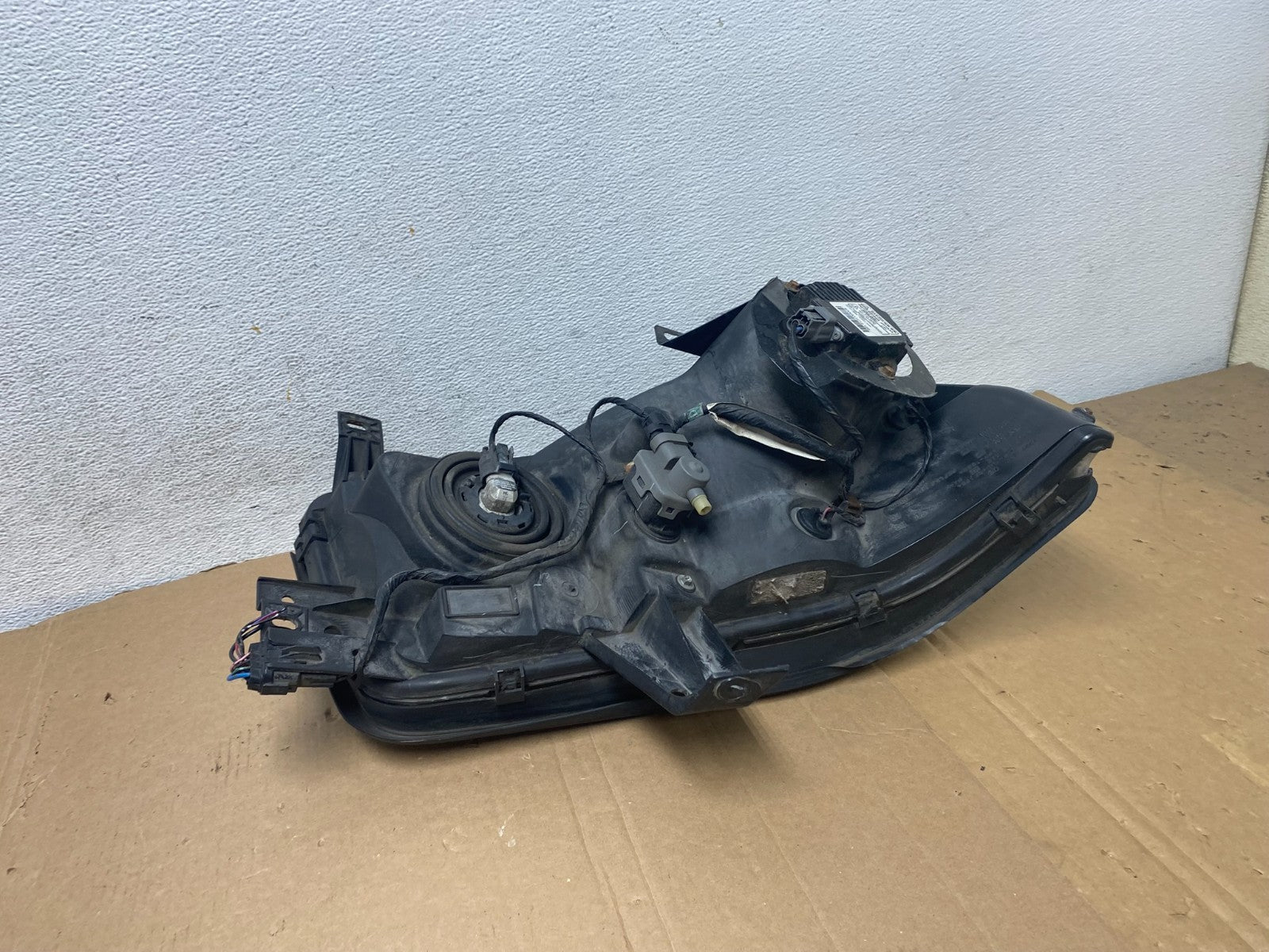2005-2010 Infiniti Qx56 Left Driver LH Side Hid Xenon Headlight AD7881 DW8