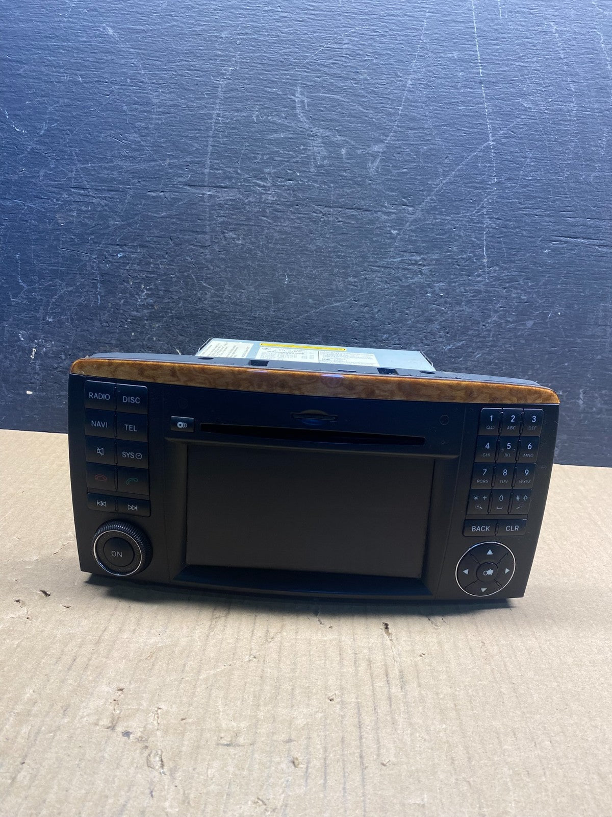 2009-2013 Mercedes W251 R350 Head Command Navigation Radio 6 CD Player ag3829 DG0