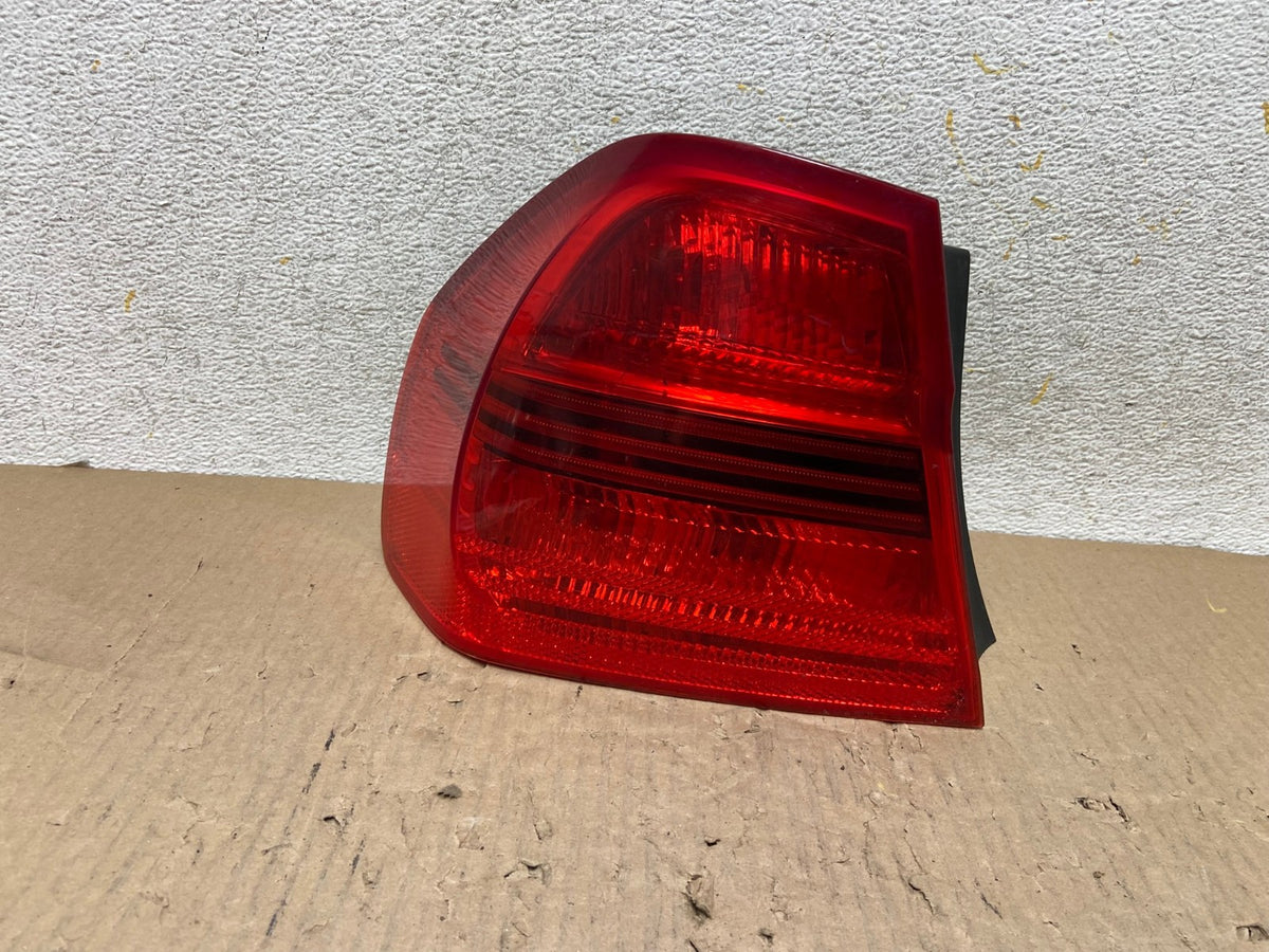 2006 2007 2008 BMW 328i 3 Series Left Driver Lh Side Tail Light AH5970 LK0