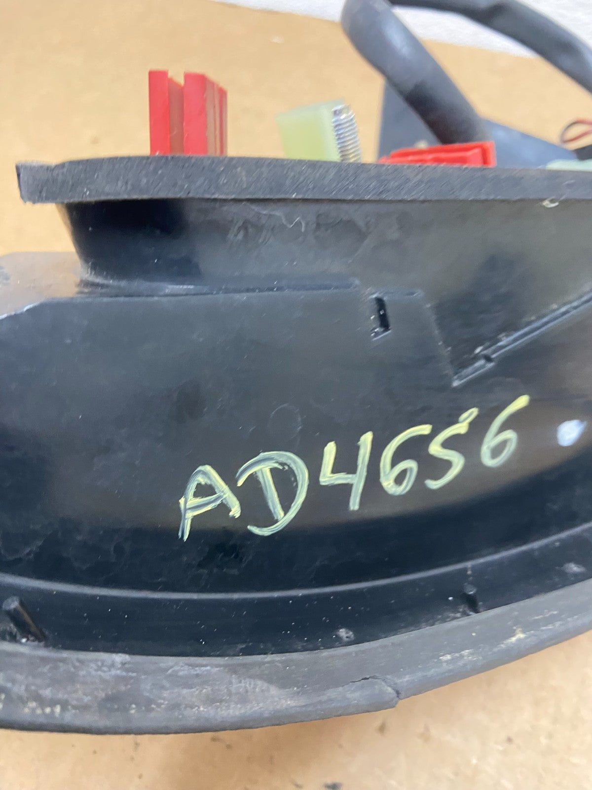1999 to 2002 Bmw Z3 Roadster Convertible Right Passenger Rh Tail Light AD4656 DG5