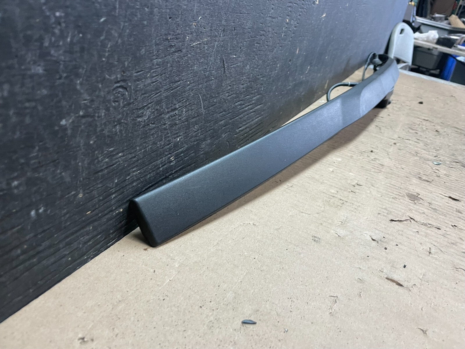 2016 to 2019 Ford Explorer Interceptor Rear Tailgate Molding With Camera M61162