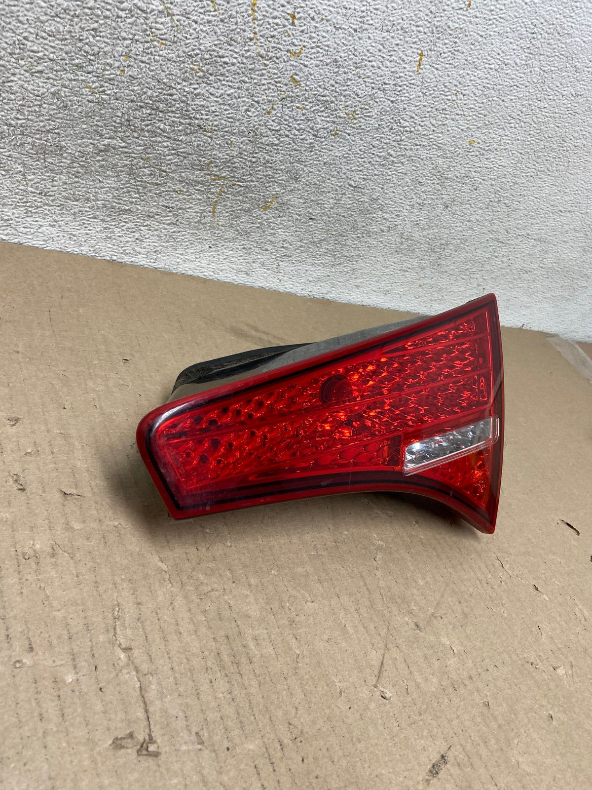 2011 2012 2013 Kia Optima Right Passenger RH Side Inner Tail Light AH6823 LK1