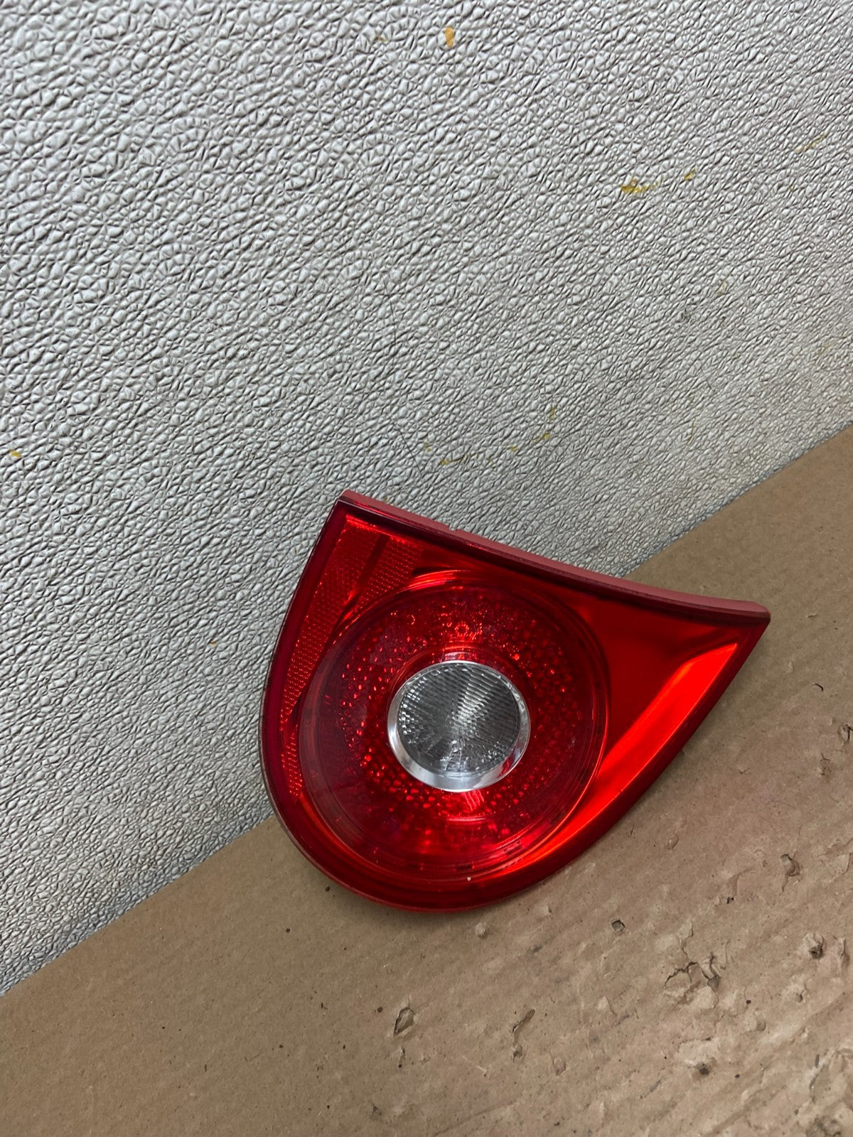 2006 - 2009 Volkswagen Golf Left Driver Lh Side Tail Light Inner Trunk AB1399 LK2