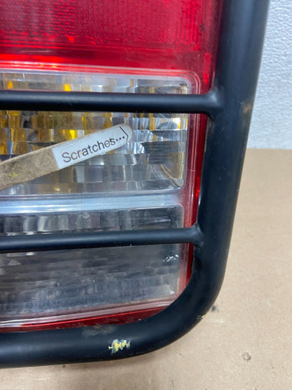 2005 to 2012 Nissan Pathfinder Tail lights Left+Right Side AE6161 DW4
