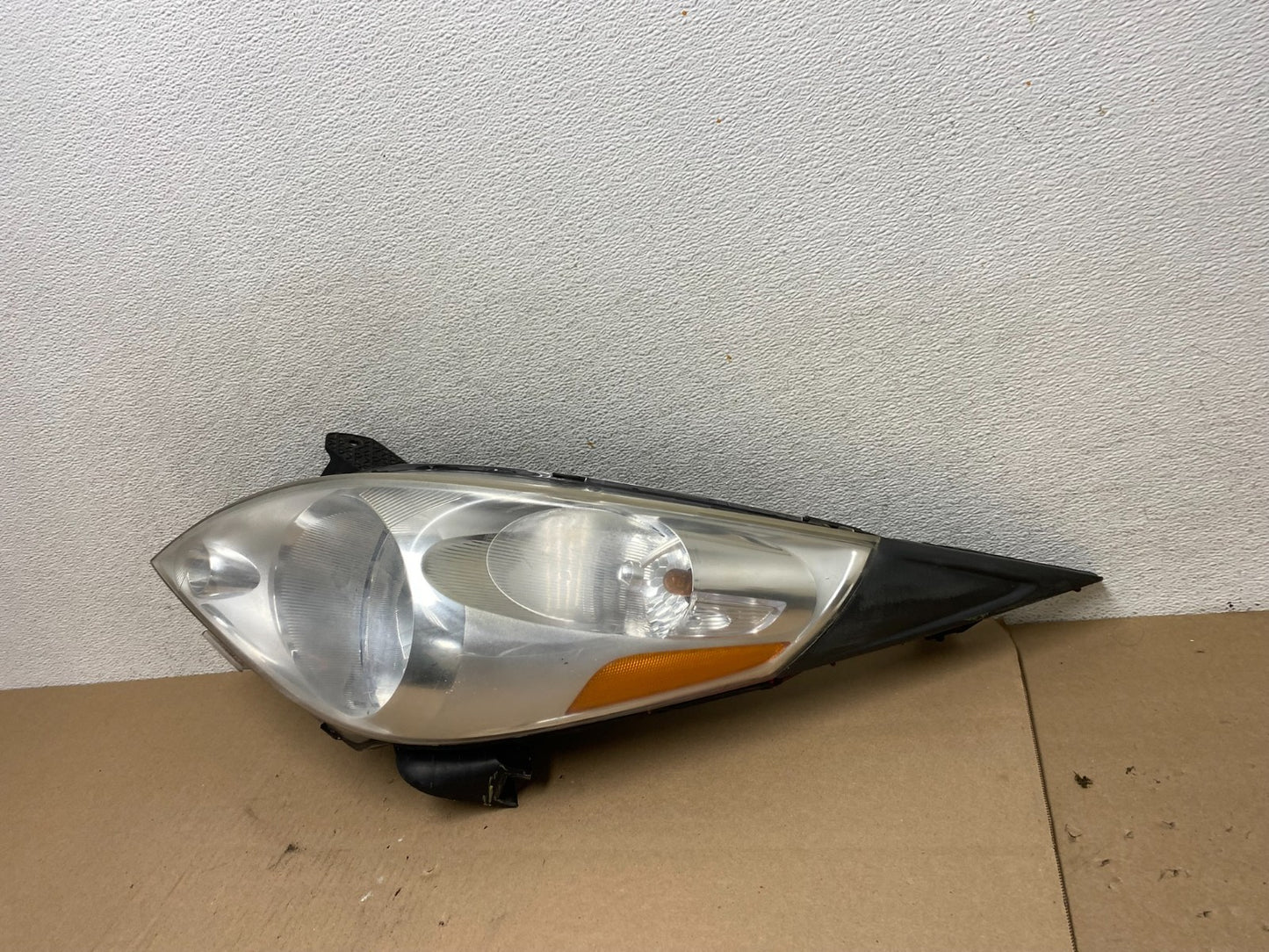 2013 to 2015 Chevrolet Spark Left Driver LH Halogen Headlight AG6620 DW1
