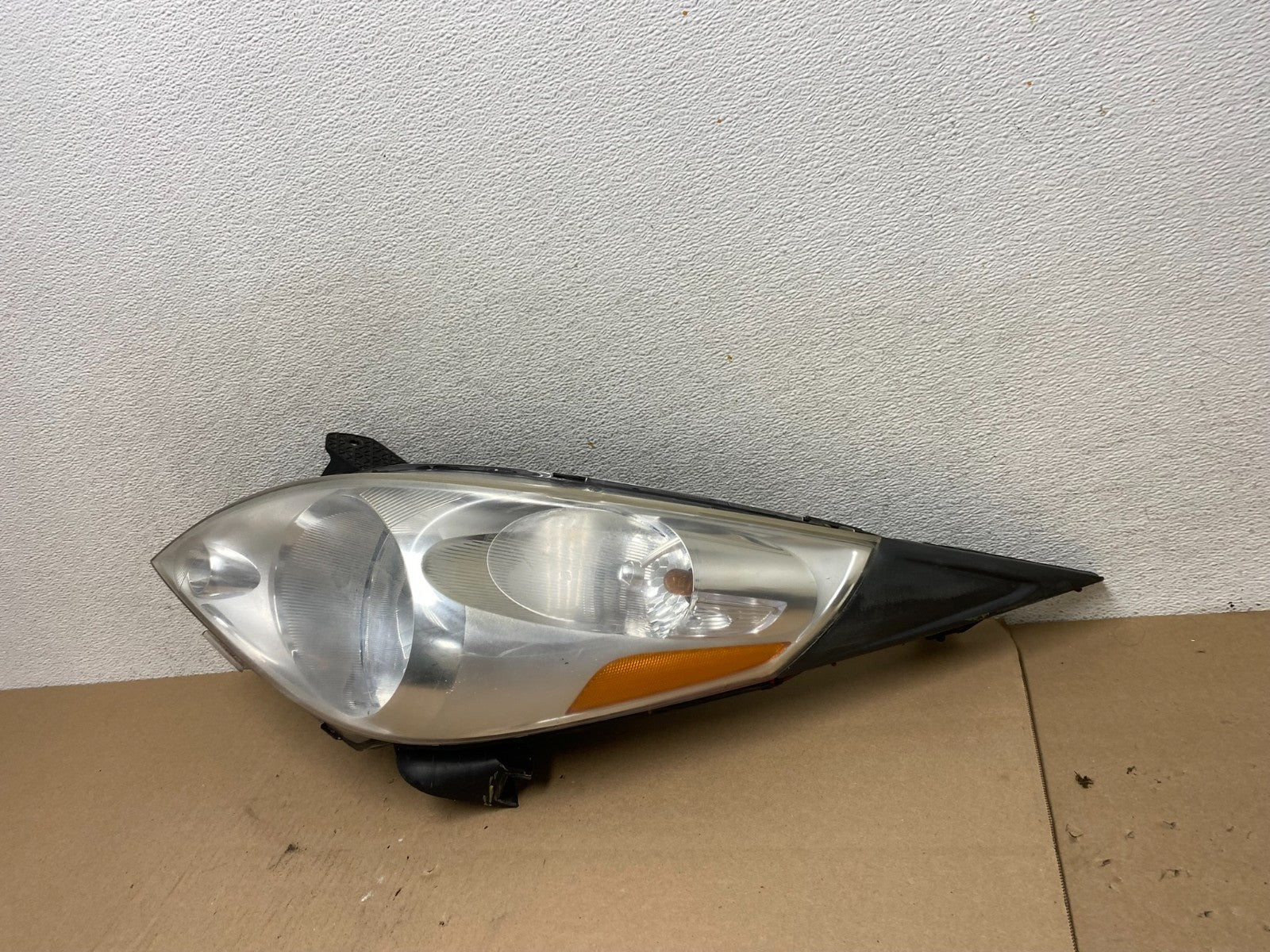 2013 to 2015 Chevrolet Spark Left Driver LH Halogen Headlight AG6620 DW1