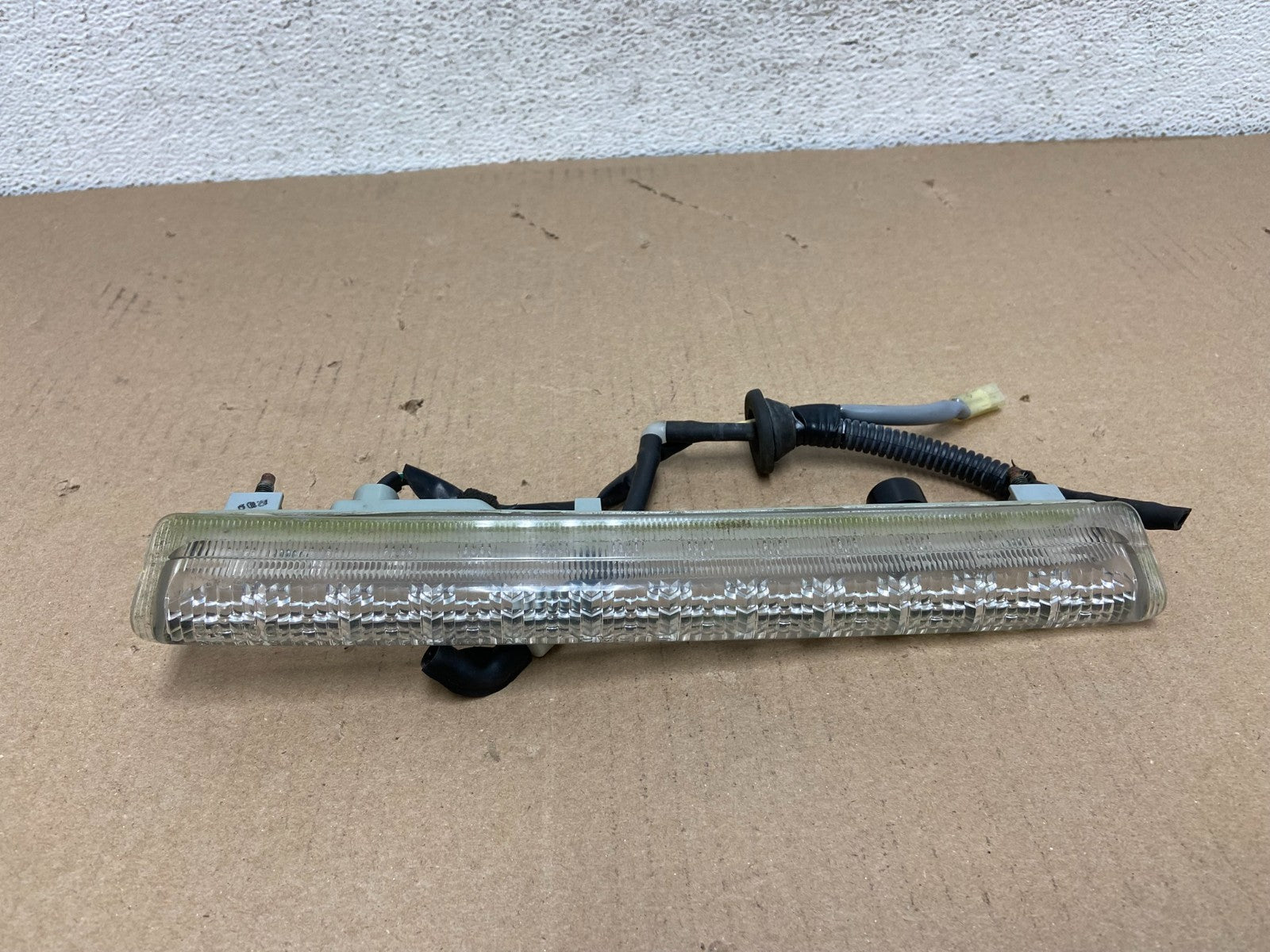 2005-2009 Subaru Tribeca Outback Spoiler 3RD Third Brake Light AF3022 DG0