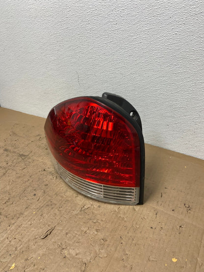 2005 to 2006 Hyundai Santa Fe Left Driver Side Tail Light AC0219 LK1