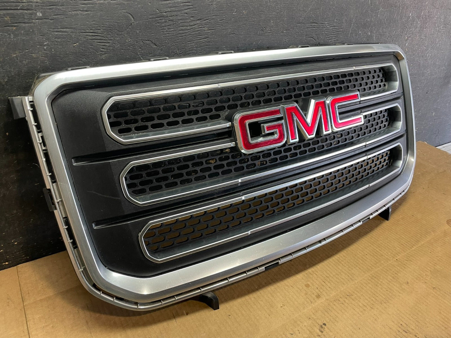 2013 2014 2015 GMC Acadia Front Upper Grill Grille Oem AA9173 DG1