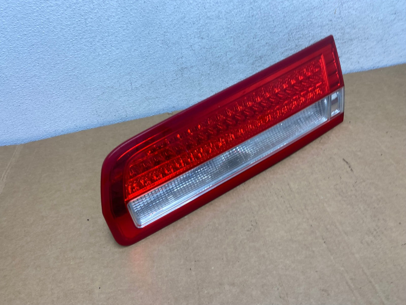 2010 2011 2012 Lincoln MKZ Right Passenger Side Tail Light Inner AD5324 LK2