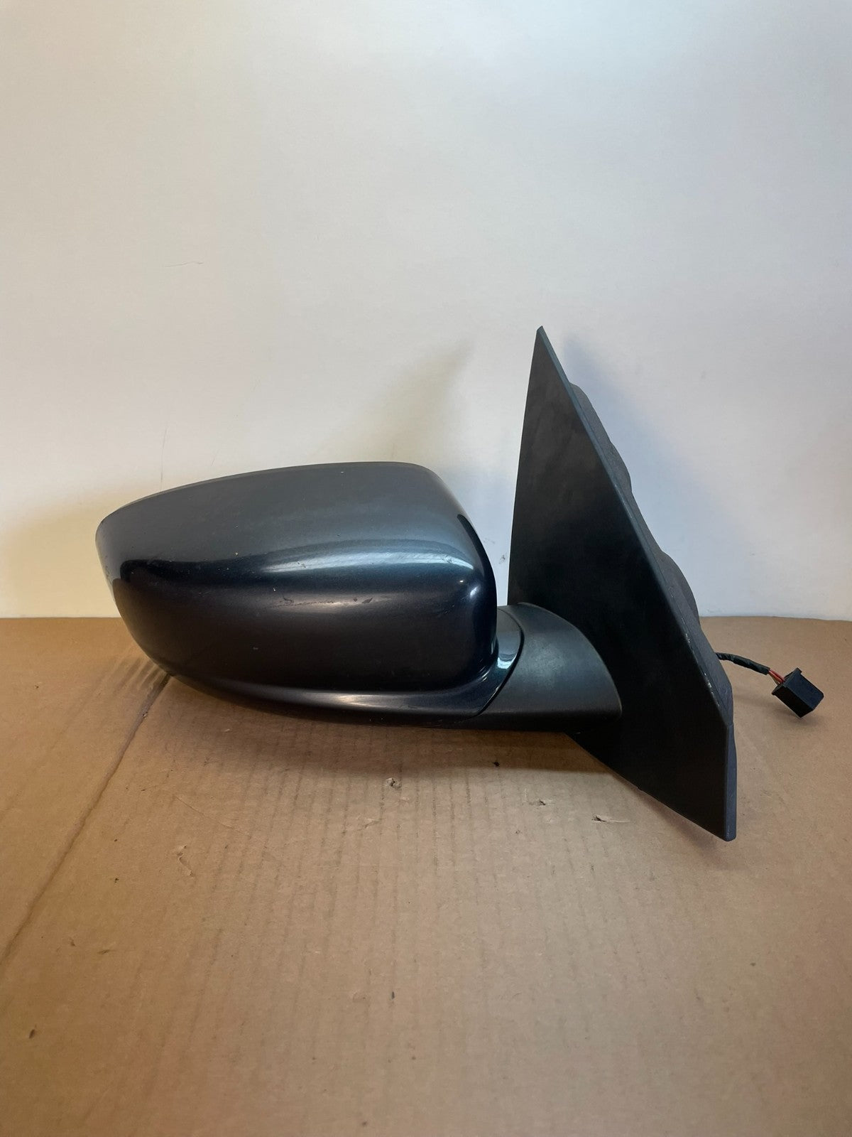 2013 to 2016 Dodge Dart Right Passenger Side View Door Mirror AG7747 DW0