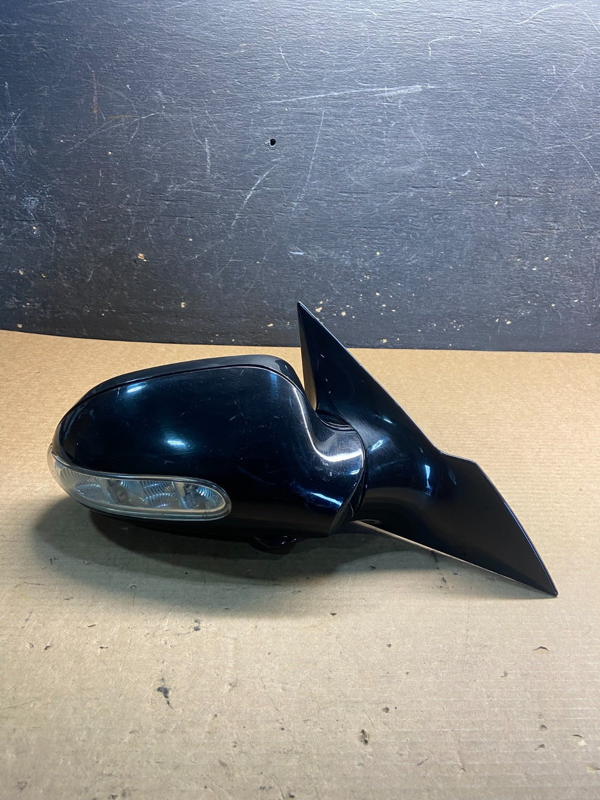 2003 to 2009 Mercedes CLK320 Right Passenger View Door Mirror Oem  Z9144 DG0