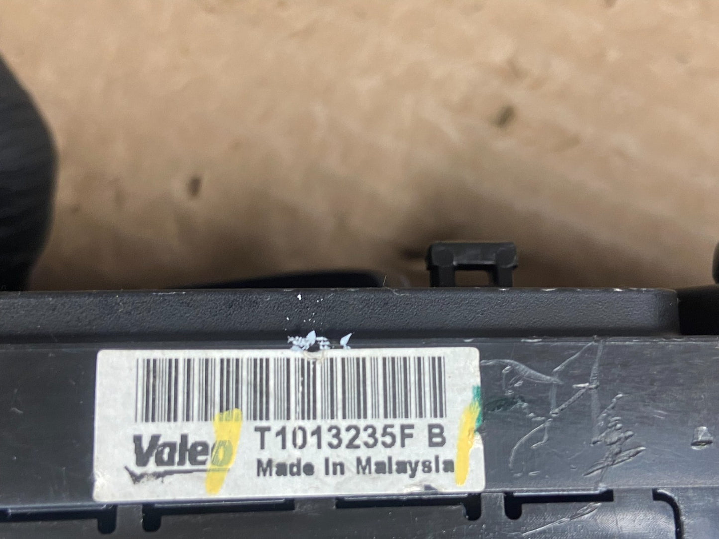 2011 to 2017 Nissan Juke A/C Temperature Climate Control Panel AF6301 DG5