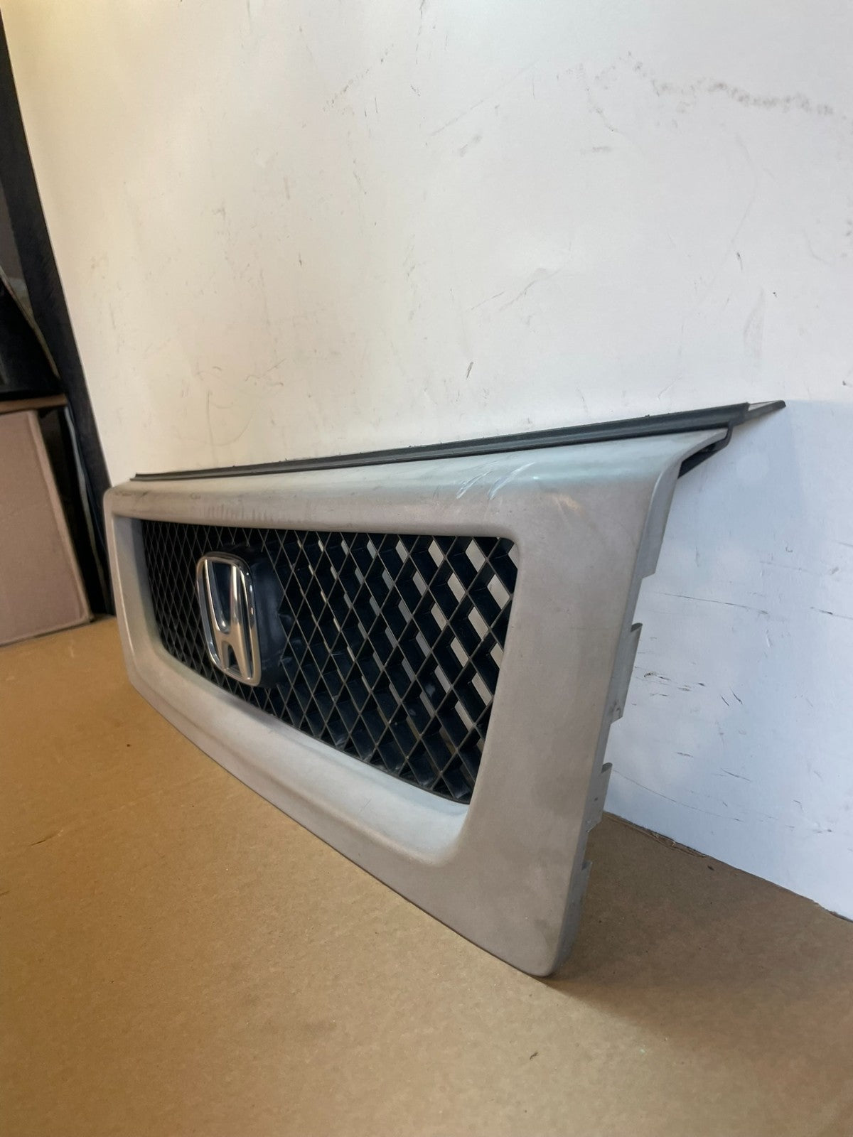 2003 2004 2005 2006 Honda Element Front Upper Grill Grille AG7589 DG1