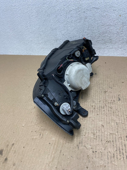 2006 to 2007 Subaru Legacy Right Passenger RH Side Headlight AE7083 DW9