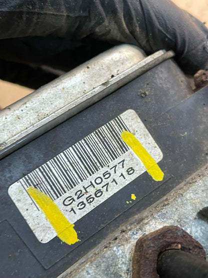 2004-2006 Chevrolet Express ABS Pump Control OEM 13567118 Module V9084 DG6