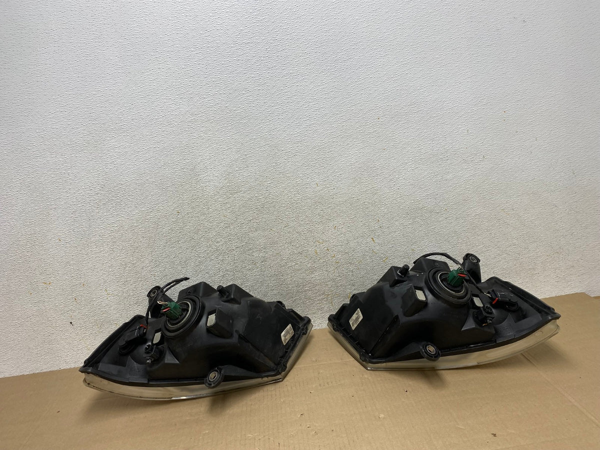 2008 to 2010 Dodge Caravan Left+Right Set Side Halogen Headlights AI1407 LK6