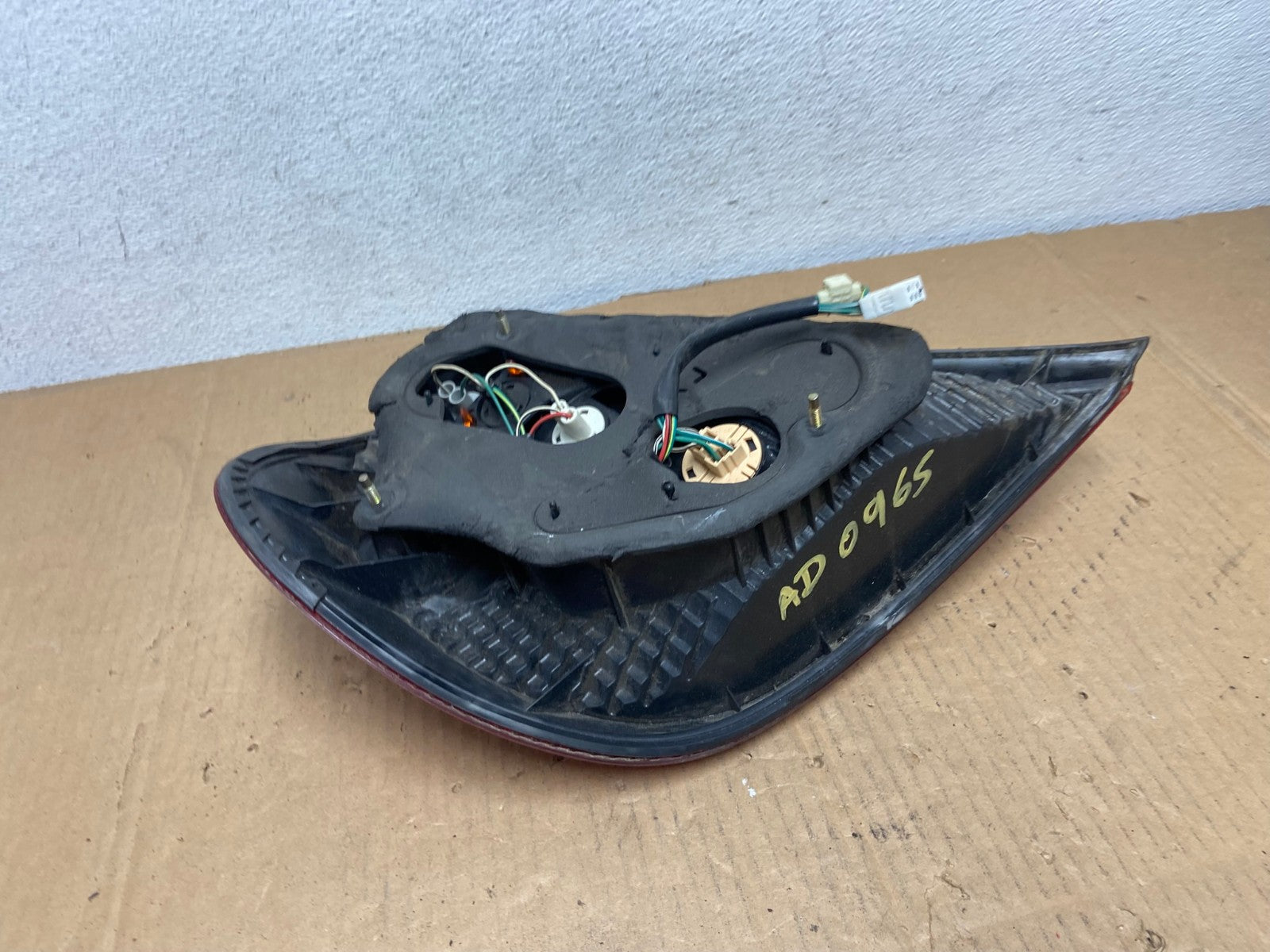 2002 2003 2004 Toyota Camry Tail Light Right Passenger Rh Side AD0965 LK5