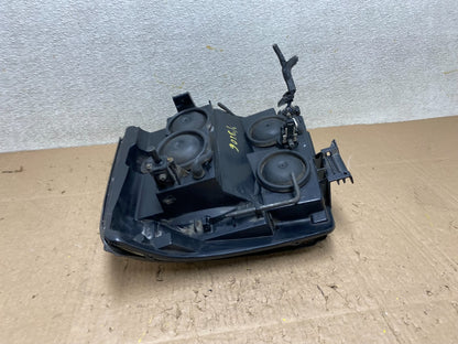 2002-2006 Cadillac Escalade Right Passenger Side Xenon HID Headlight Oem Y31066