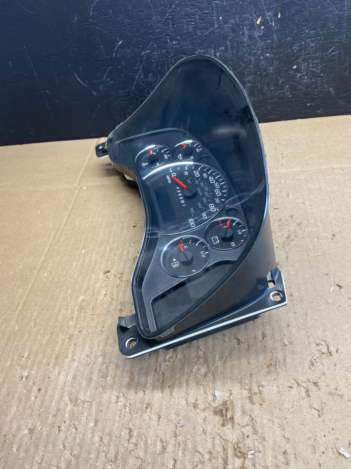 2008 to 2010 Chevrolet Express Speedometer Cluster Gauge AB9810 DG2