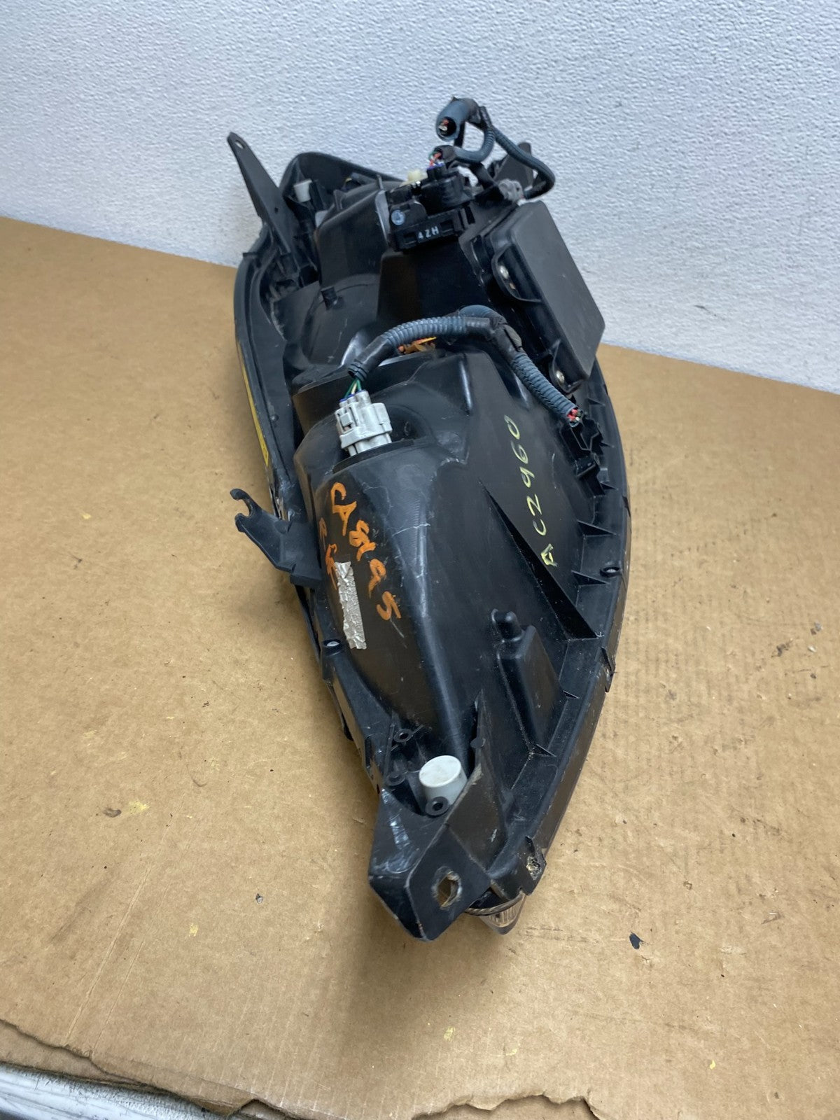 2006 to 2010 Toyota Sienna Right Passenger Rh Side Headlight XENON AC2960 DW9