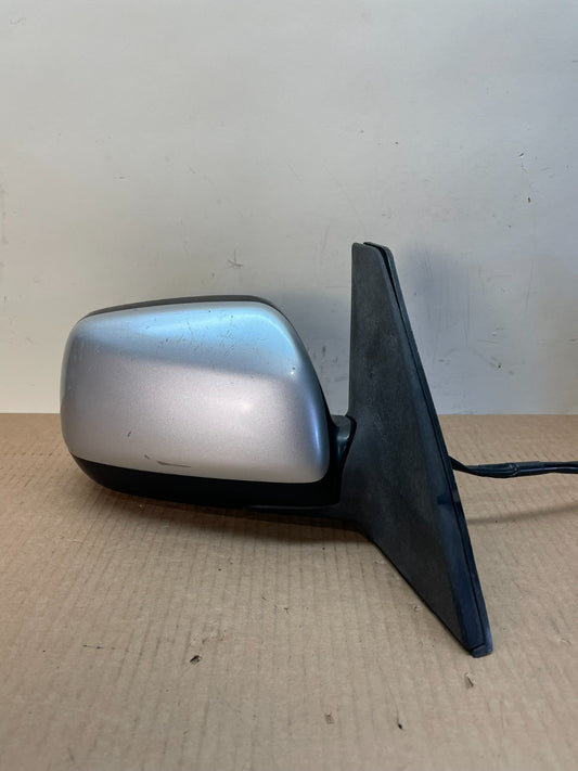 2004 to 2005 Toyota RAV4 Right Passenger RH Side View Door Mirror AJ1125 DG0