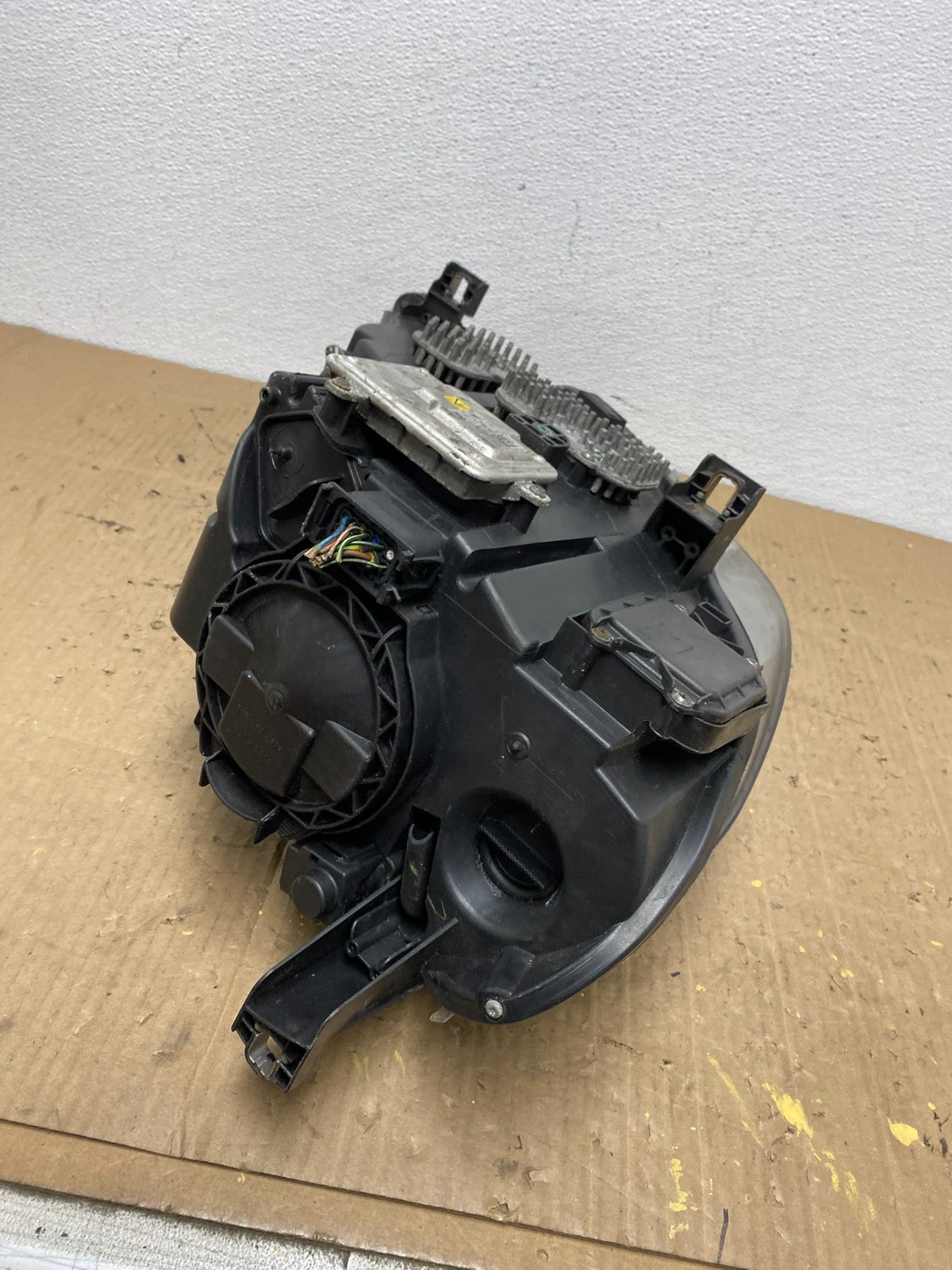 2011 to 2013 BMW X5 Left Driver LH Side Headlight Xenon HID OEM AB9908 DW8