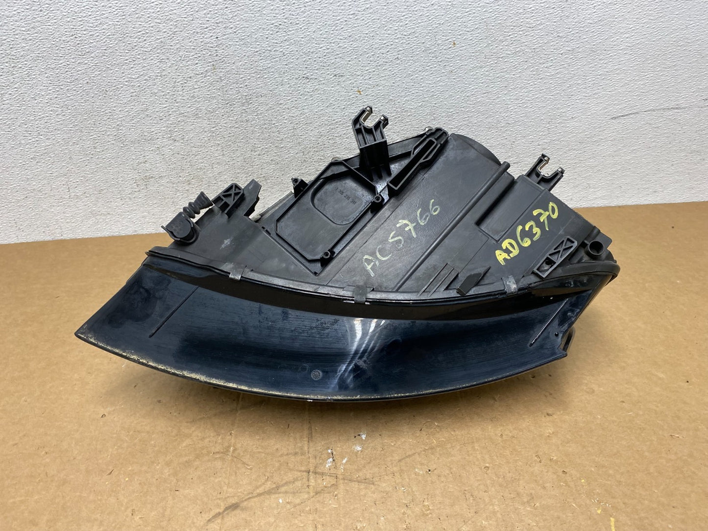 Xenon HID AFS 2009 to 2012 Audi A4 Right Passenger RH Side Headlight AD6370 DW7
