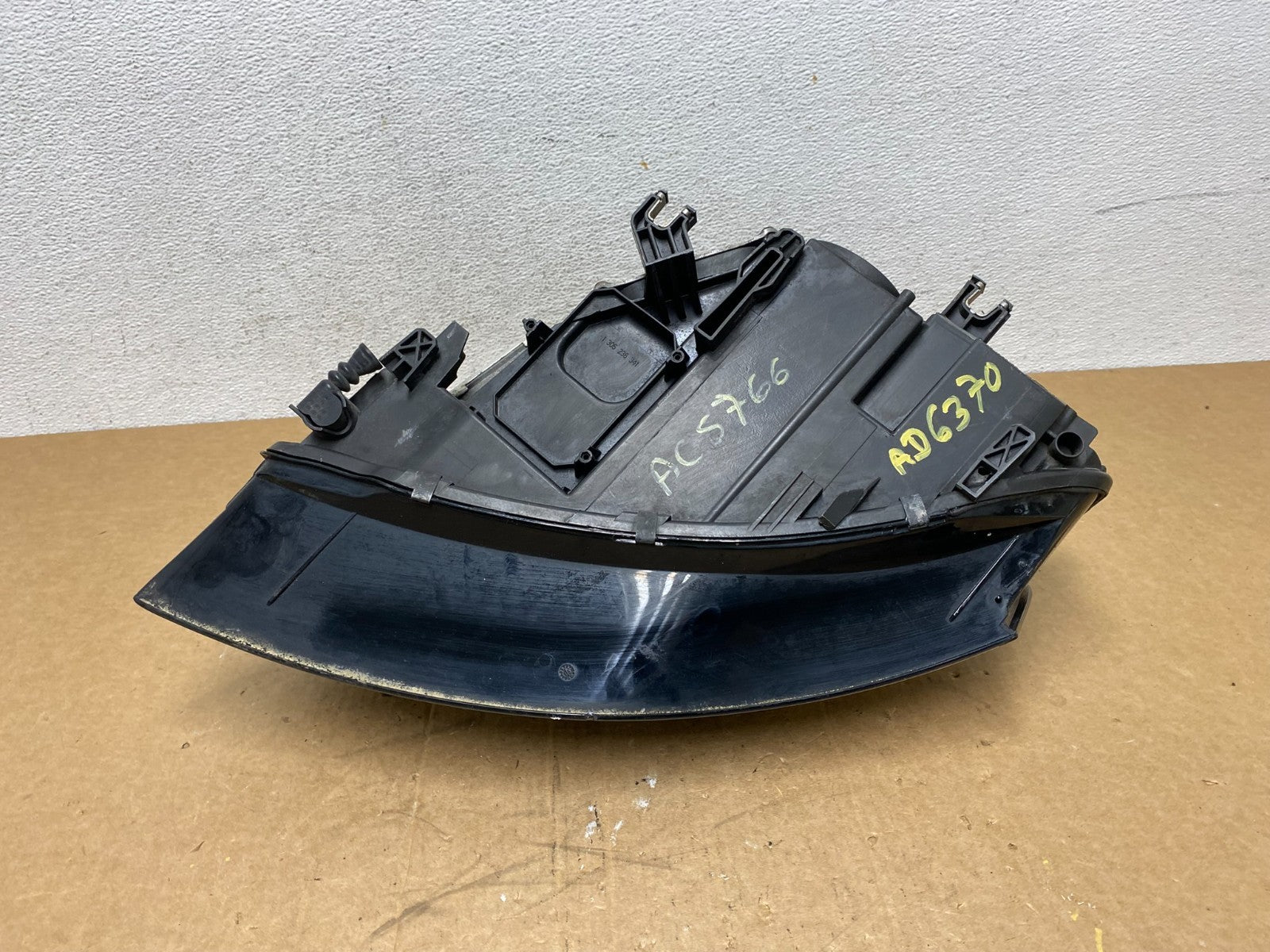 Xenon HID AFS 2009 to 2012 Audi A4 Right Passenger RH Side Headlight AD6370 DW7