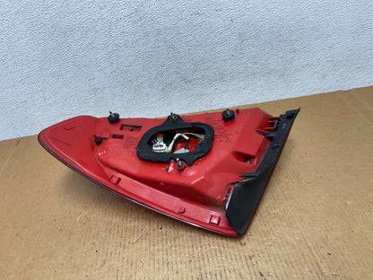 2003-2004 Infiniti G35 Left Driver Lh Side Tail Light AE0525 LK5