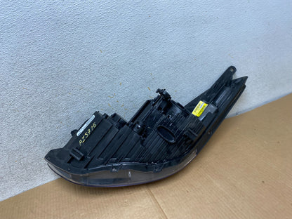 2011 2012 2013 Hyundai Elantra Right Passenger Headlight TYC AI5716 DW6