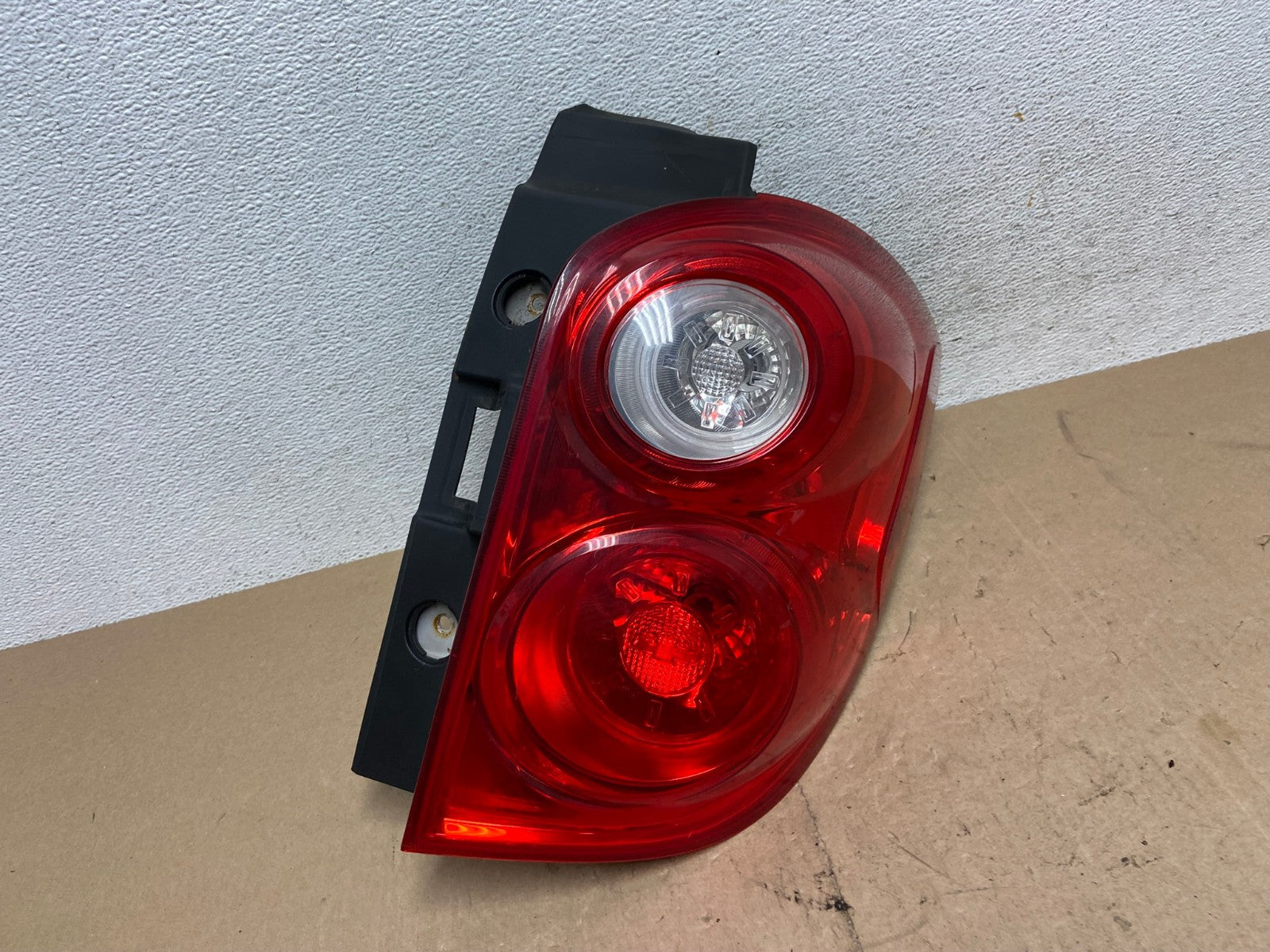 2010 to 2015 Chevrolet Equinox Right Passenger Rh Side Tail Light AE6827 LK0