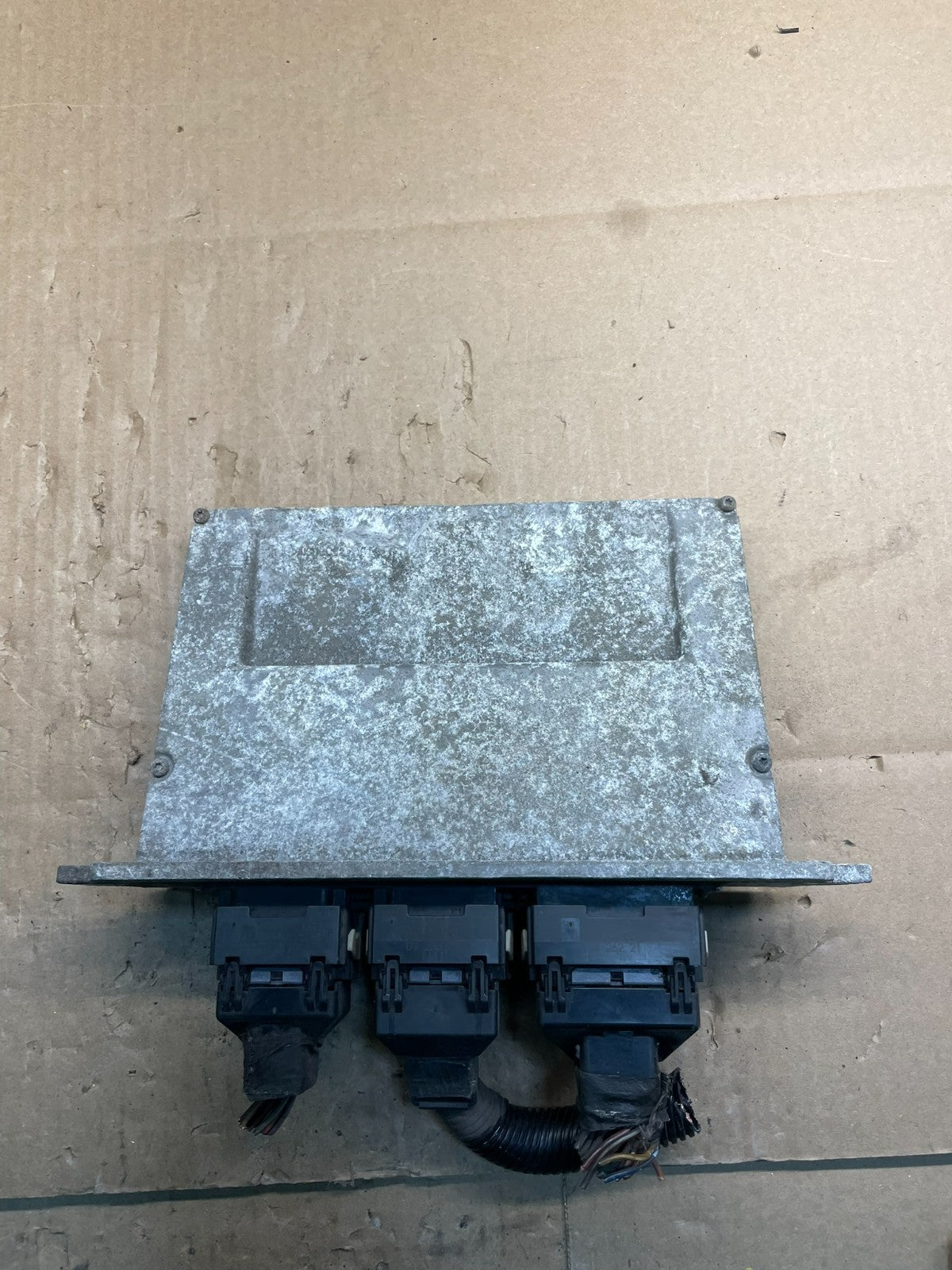 2005  Ford E250 E350 4.6L  Engine Control ECU Computer Module w1349 DG2