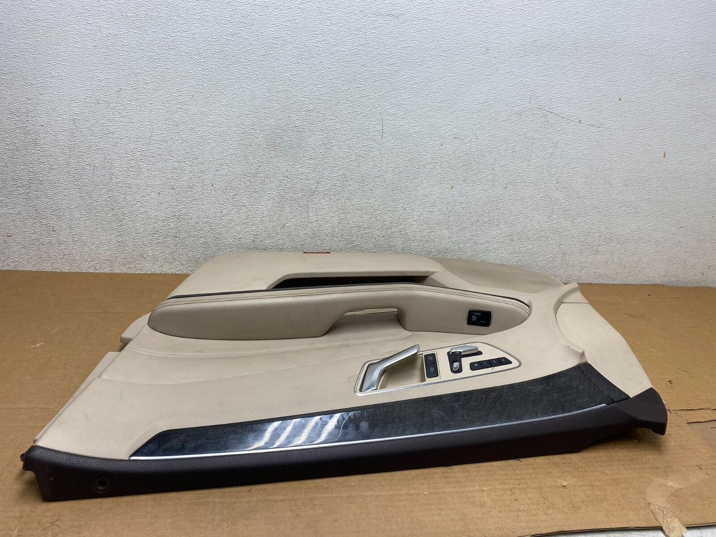 2014 to 2016 Mercedes-Benz E350 Front Right Interior Door Panel Trim OE M6903 DG5