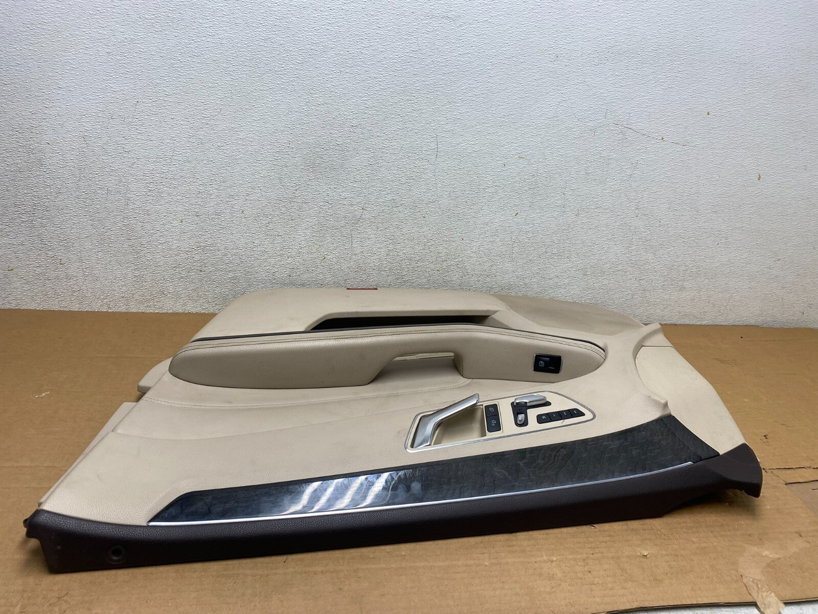 2014 to 2016 Mercedes-Benz E350 Front Right Interior Door Panel Trim OE M6903 DG5