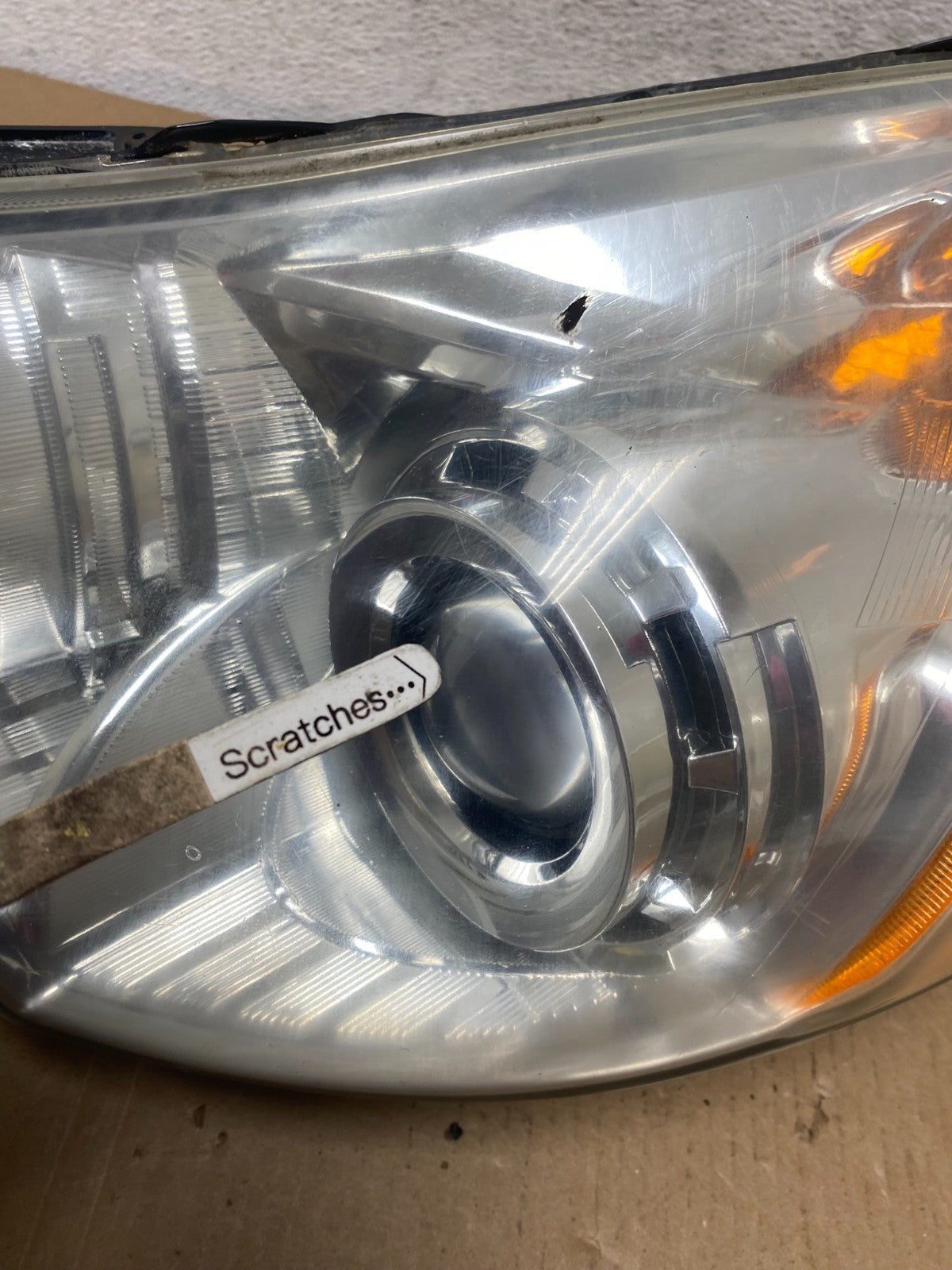 2010 2011 2012 Subaru Legacy Outback Left Driver Halogen Headlight AD7970 DW3