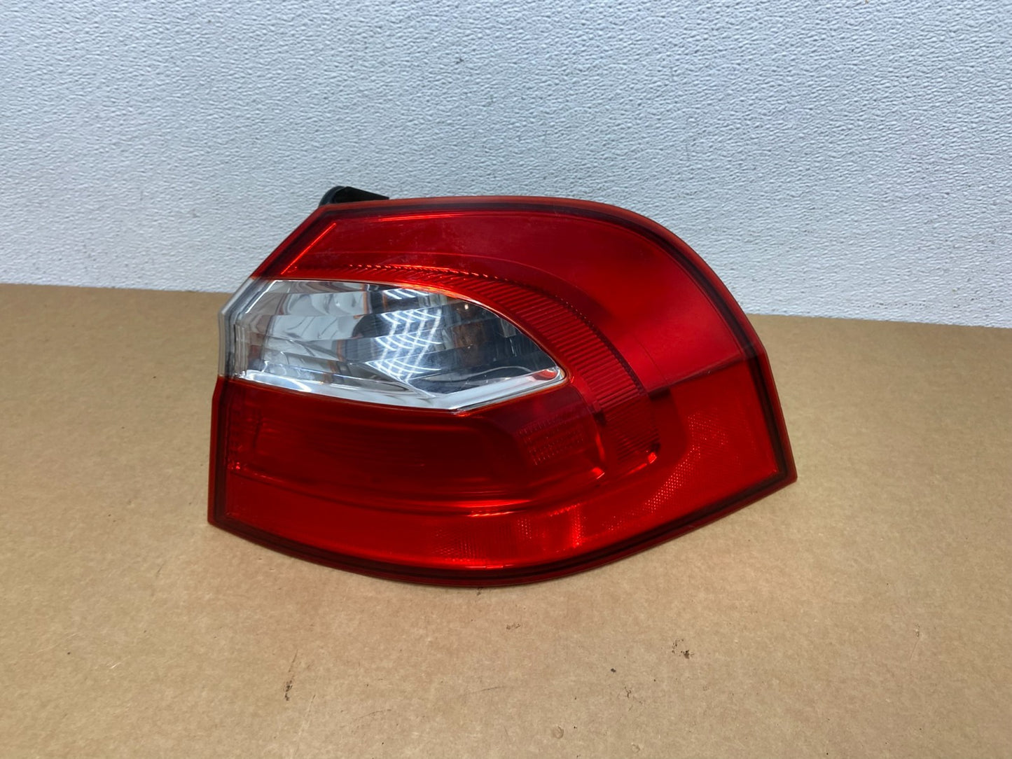 2012 to 2017 Kia Rio Sedan Right Passenger RH Tail Light AC1665 DW0