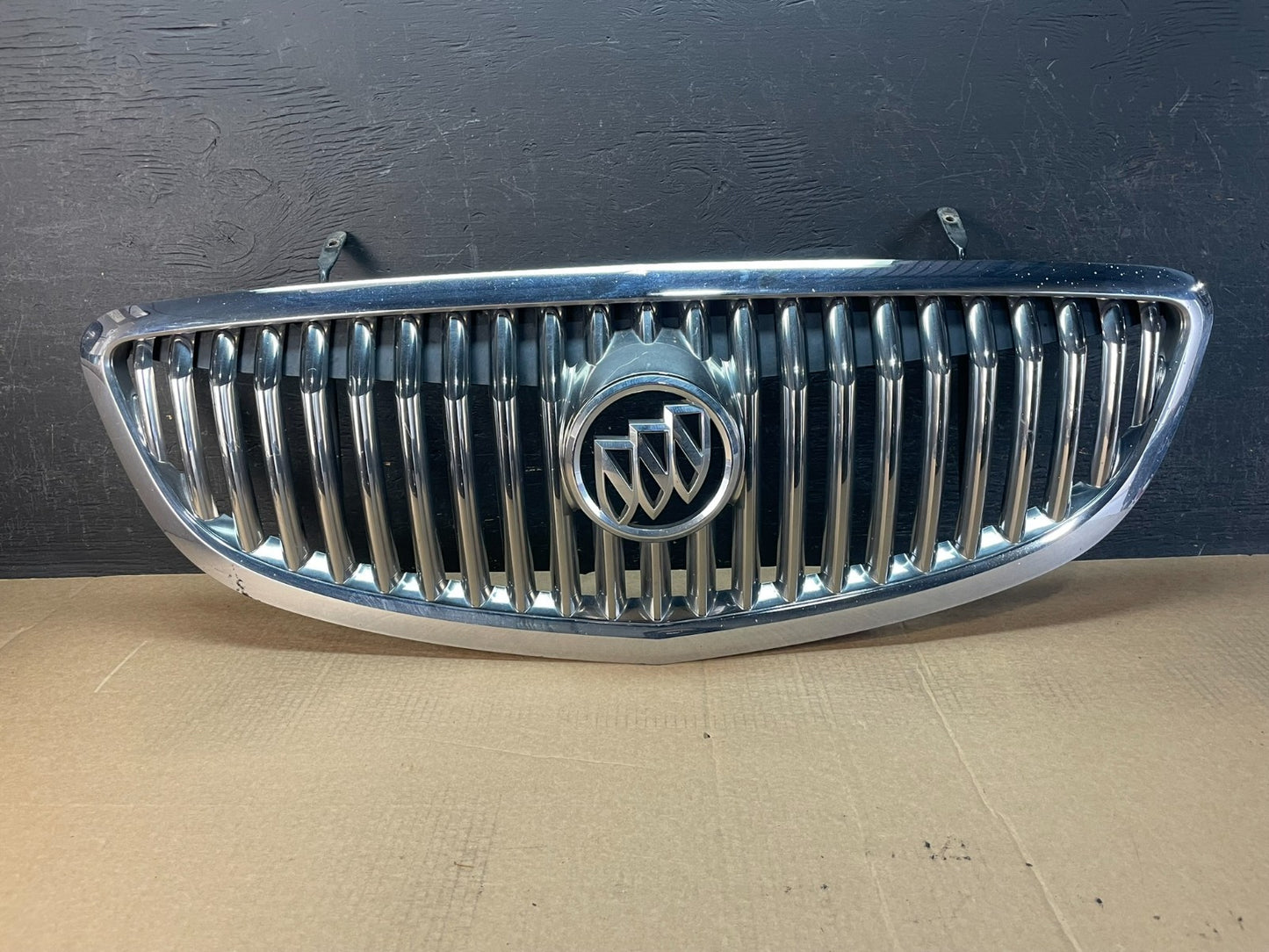 2008 to 2012 Buick Enclave Front Upper Grill Grille AF5188 DG0