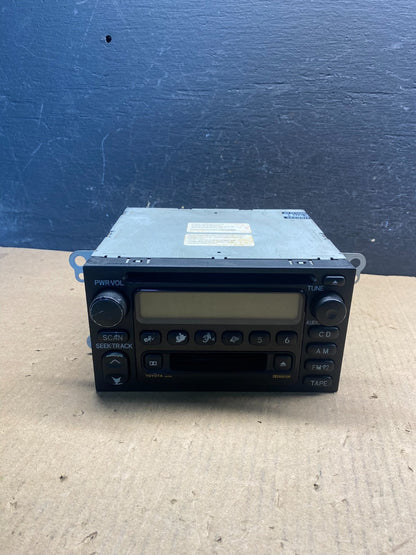 1999 to 2002 Toyota 4runner Am Fm Cd Player Radio Receiver AE7458 DW0