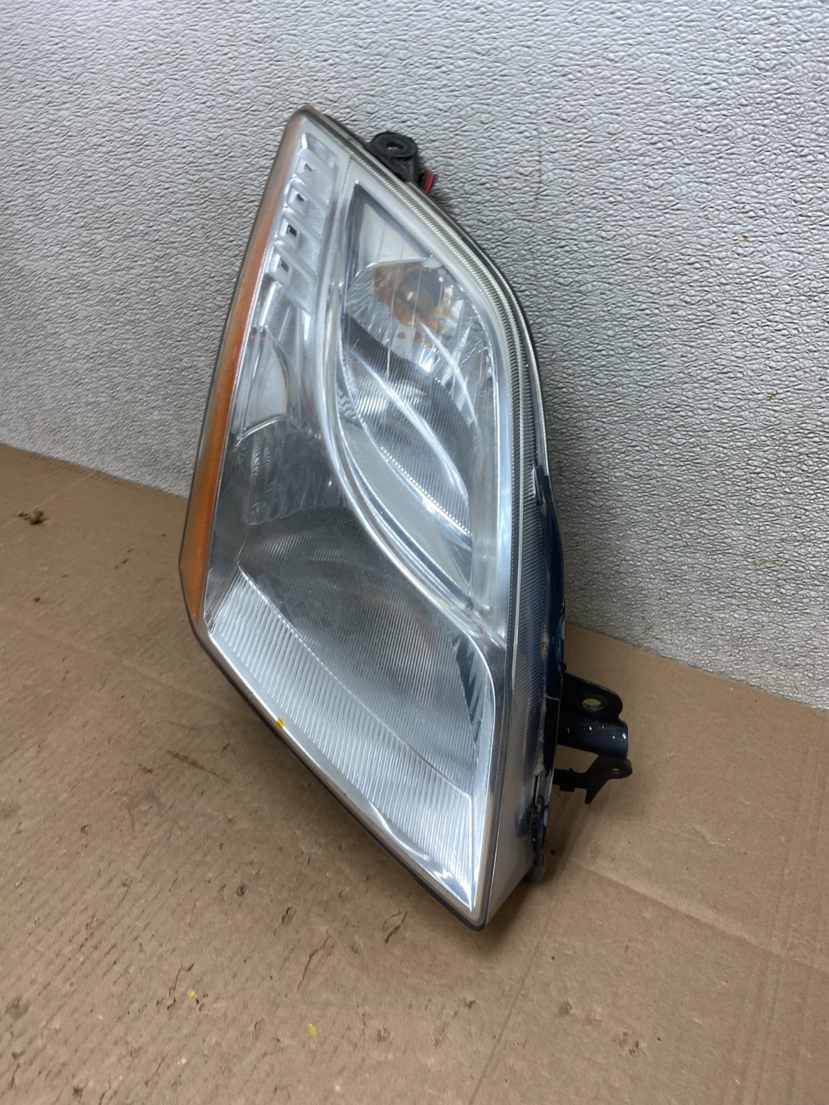 2010 2011 2012 Nissan Sentra Halogen Right Passenger RH Side Headlight AD1151 DW1