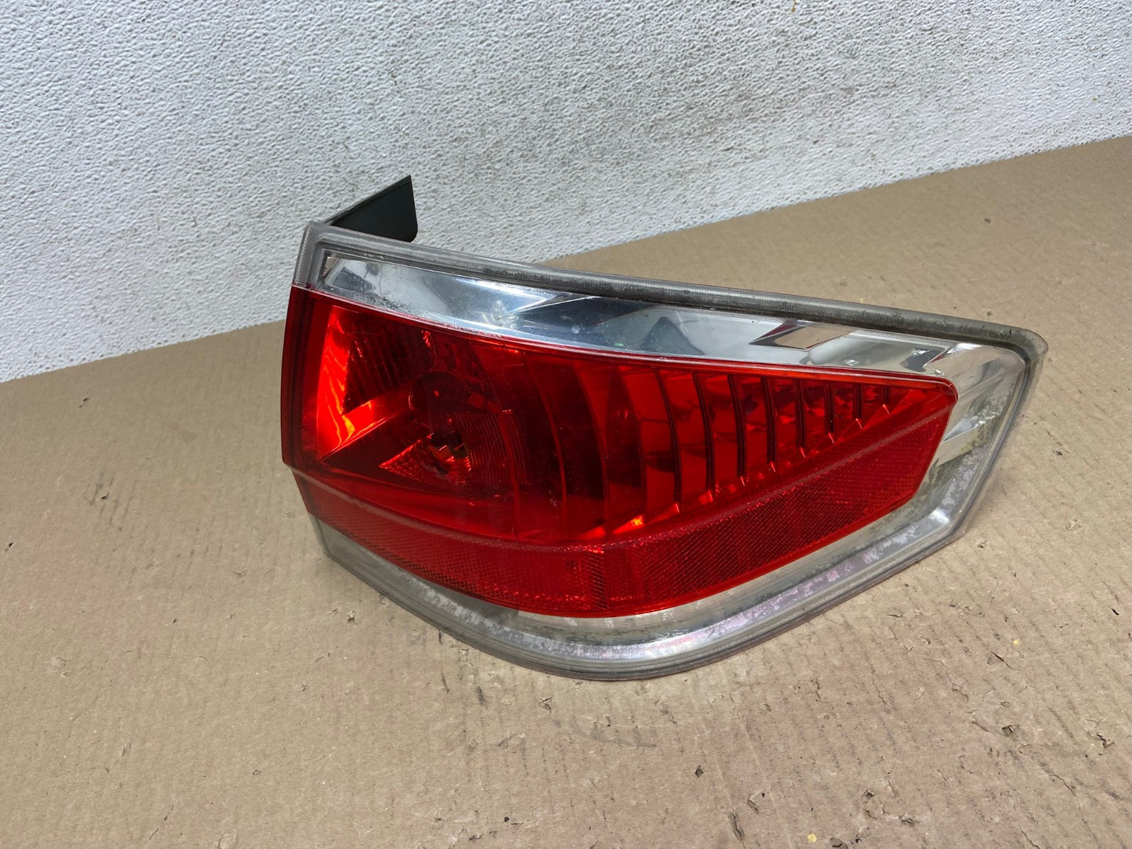 2008 2009 2010 2011 Ford Focus Sedan Right Passenger Tail Light AE9735 LK0