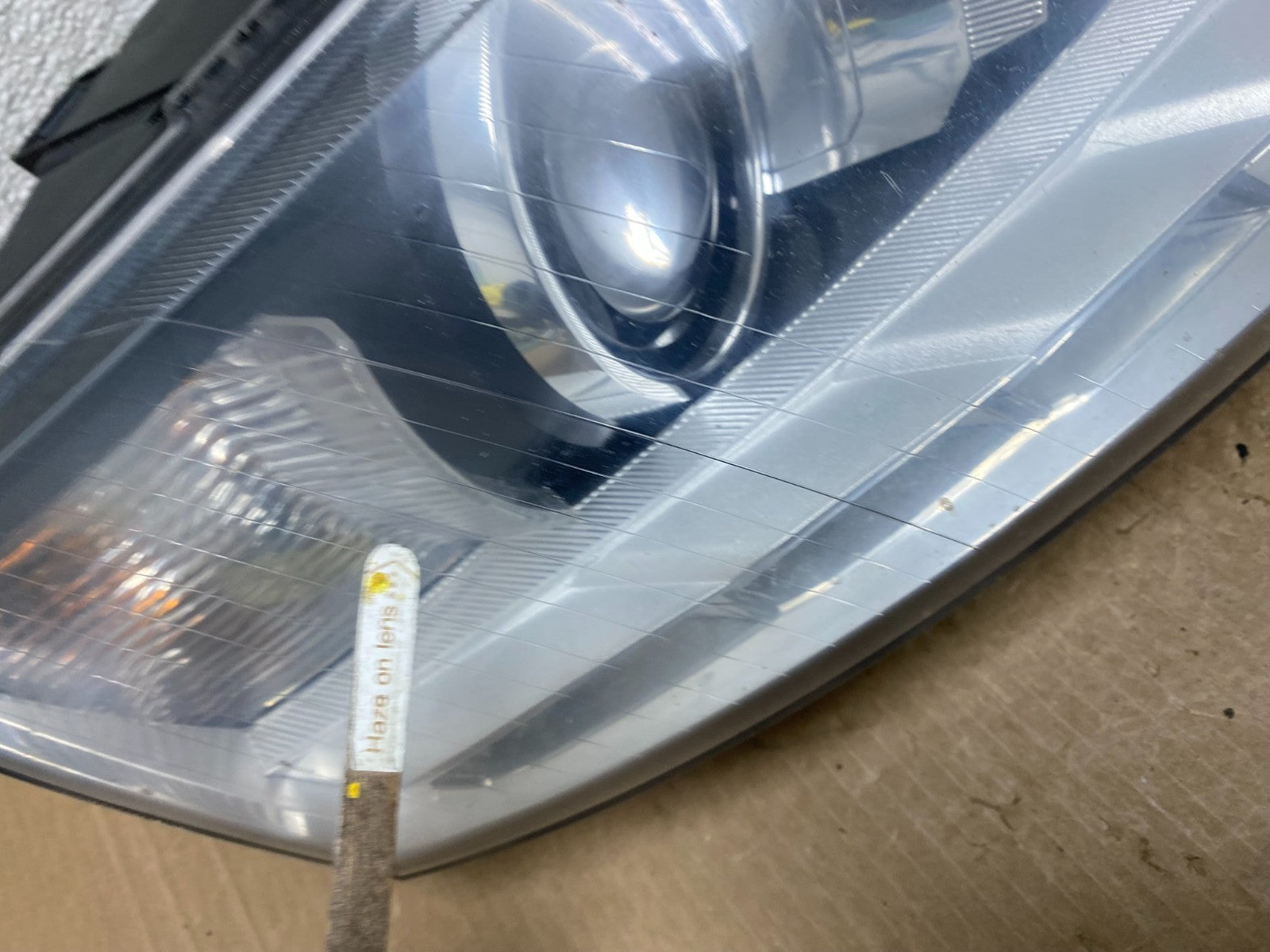 2009-2011 Audi A6 Right Passenger Side Headlight AFS Xenon HID OEM V1249 DW5