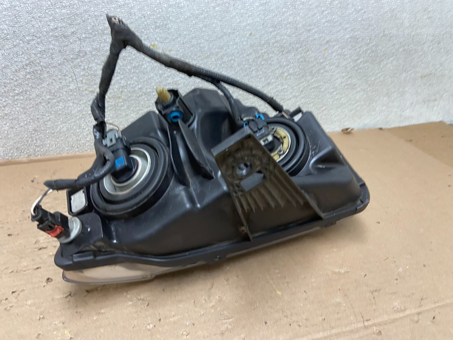 2011-2013 Jeep Grand Cherokee Right Passenger Halogen Headlight AB0149 DW5