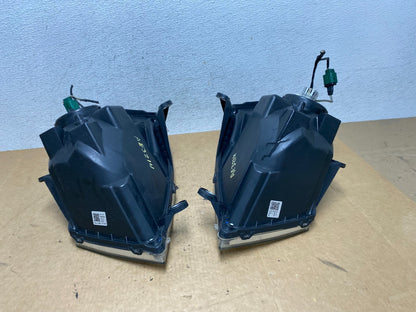 2008 to 2010 Dodge Caravan Left+Right Set Side Halogen Headlights AE3214 DW7