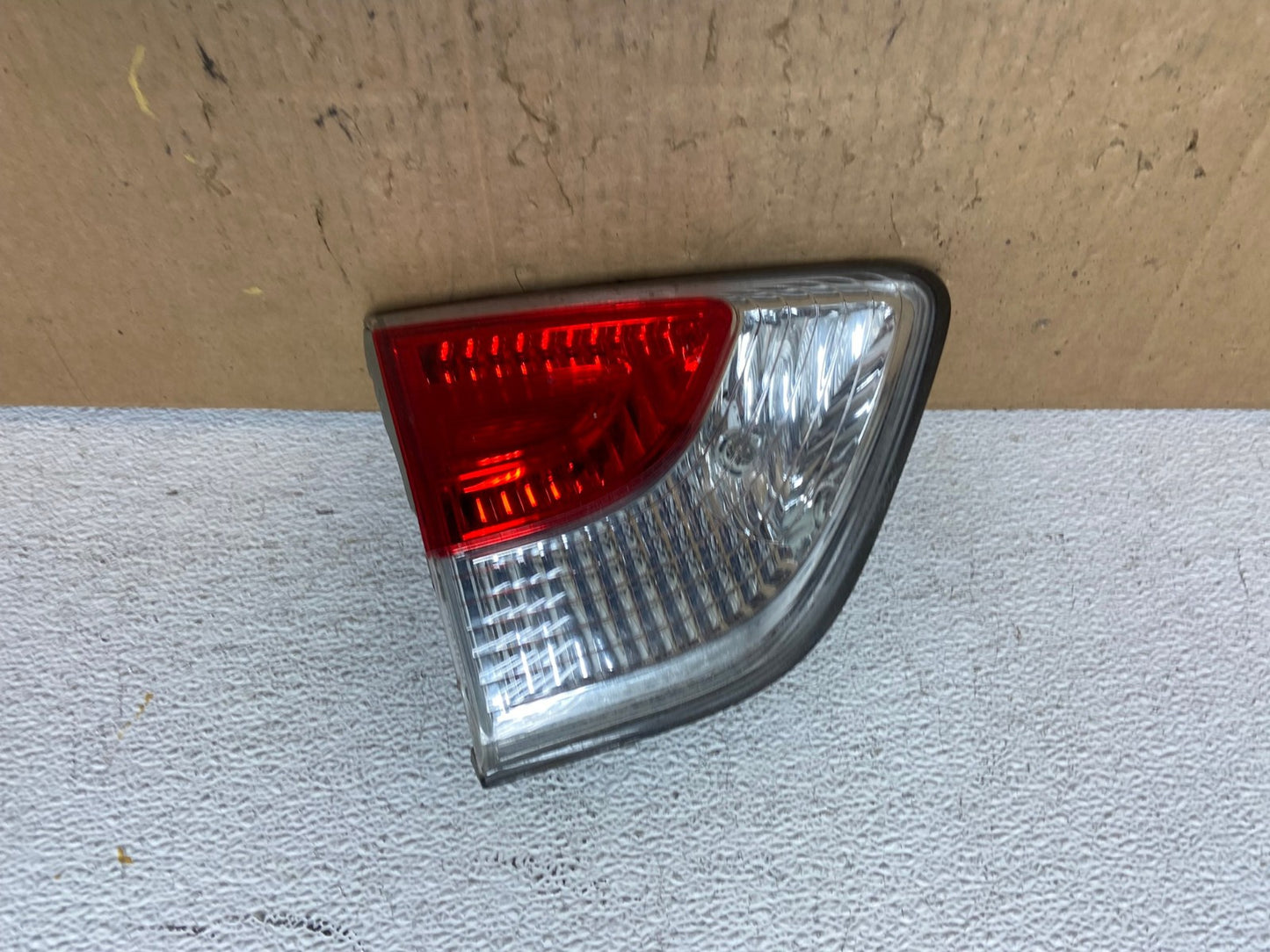 2013 to 2016 Nissan Pathfinder Left Driver Inner Tail light AD2498 LK0