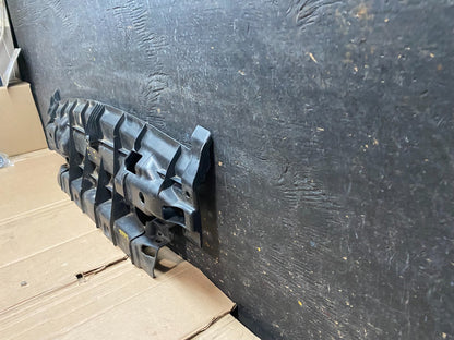 2006 - 2007 Subaru Tribeca Lower Center Engine Cover Trim Oem W4687 DG6