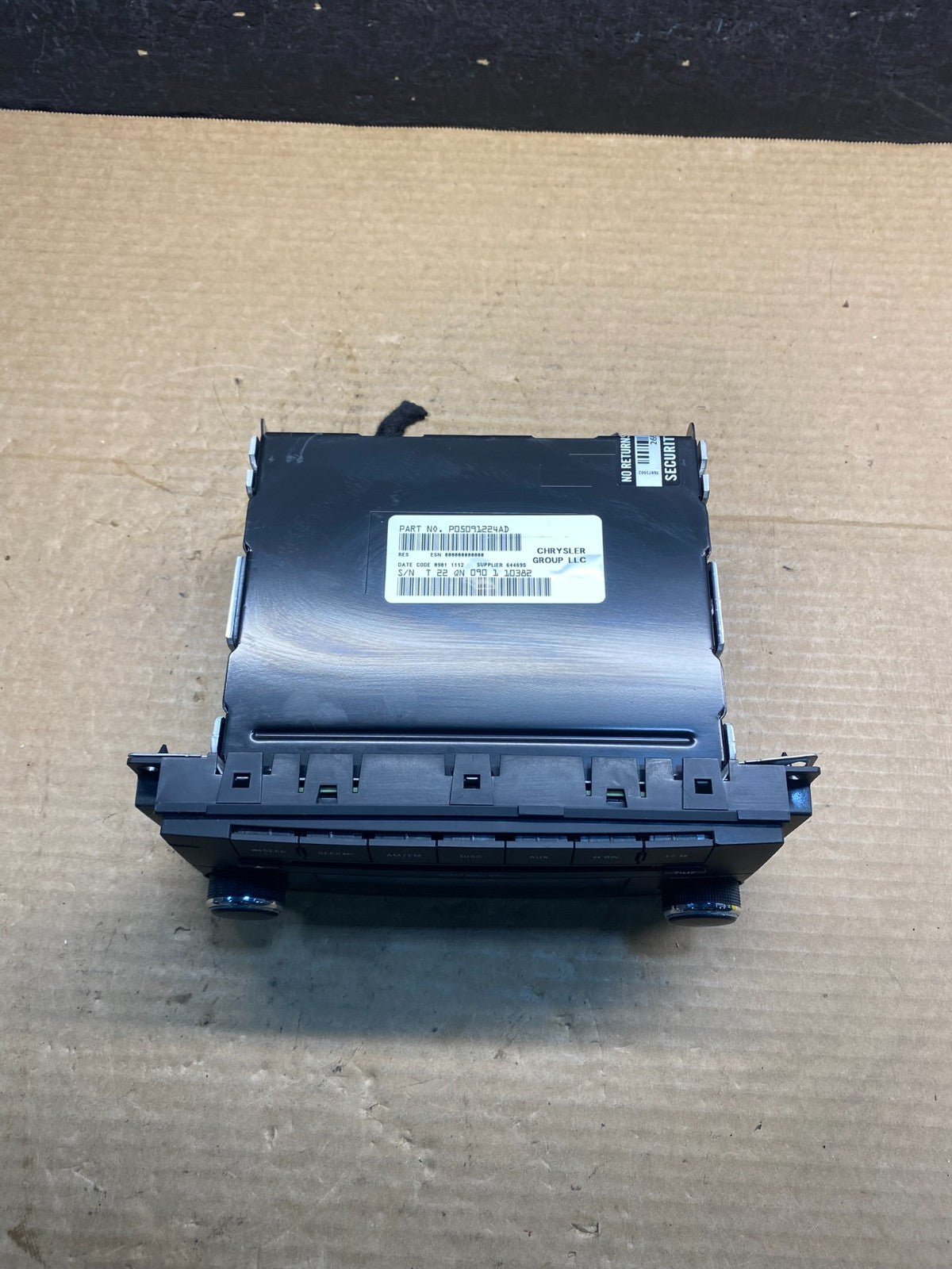 2007-2012 Chrysler Dodge Jeep Ram Radio CD MP3 AUX Receiver AF7837 DG3