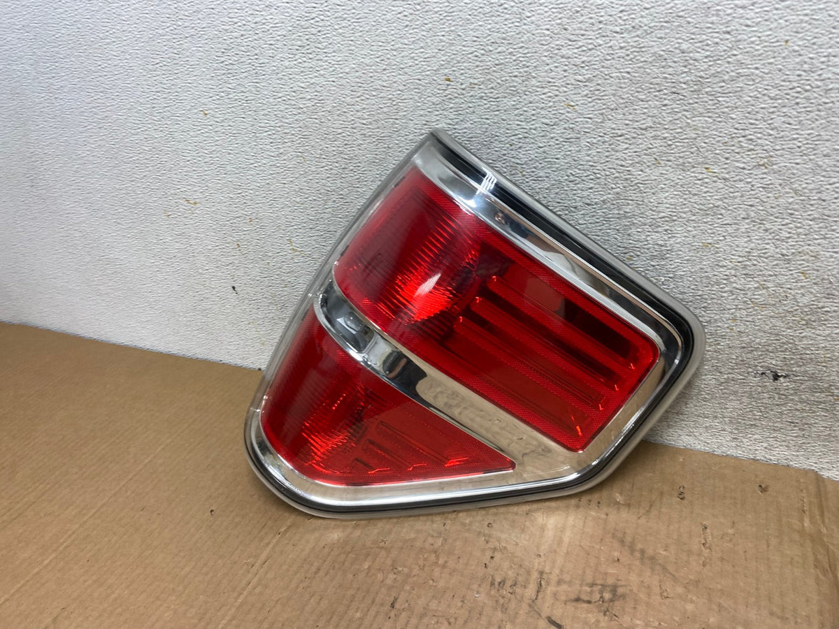 2009 to 2014 Ford F150 F-150 Right Passenger RH Side Tail Light AI6613 LK1